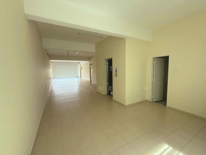 Shop / Office for Rent in Pusat Perniagaan Raja Uda (Butterworth) - Larayne Tan - Interior - PropertyGuru.com.my