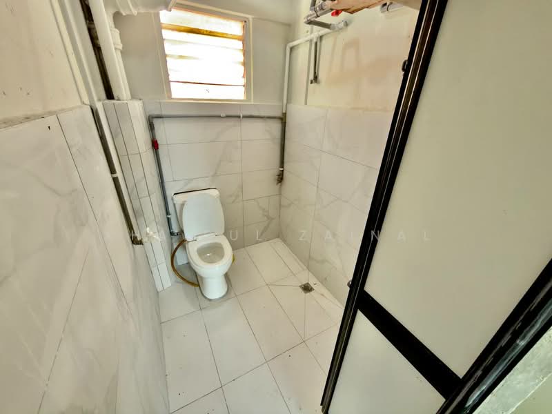 Flat Taman Melati untuk Untuk Dijual - RM 230,000, Mac 2026 - Bathroom - PropertyGuru.com.my