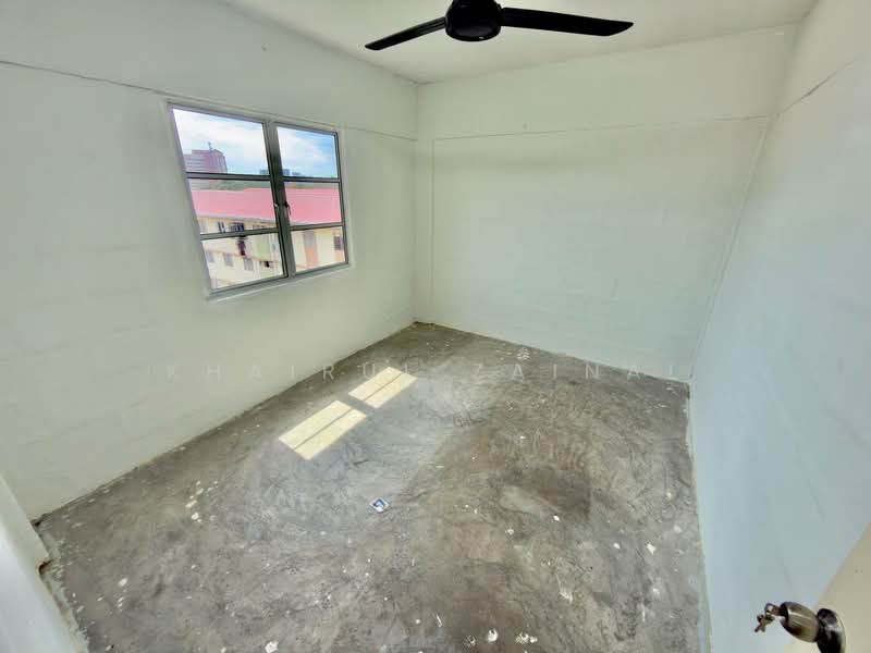 Flat Taman Melati untuk Untuk Dijual - RM 230,000, Mac 2026 - Bedroom - PropertyGuru.com.my