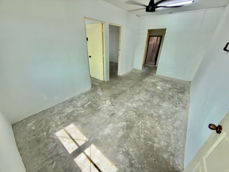 Flat Taman Melati untuk Untuk Dijual - RM 230,000, Mac 2026 - Living Room - PropertyGuru.com.my