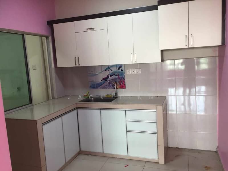 Apartment for Sale at Zennith Suites (Pangsapuri Kebun Teh) - Jack Ting - Kitchen - PropertyGuru.com.my