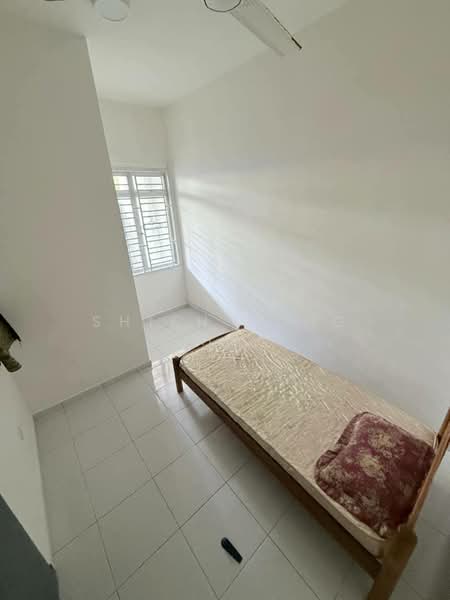 2-storey Terraced House for Rent in Taman Nusantara Prima (Gelang Patah) - Shieh Long Chen - Bedroom - PropertyGuru.com.my