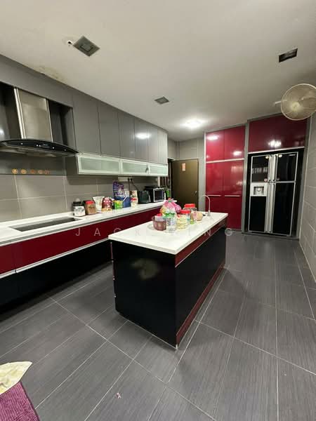 2-storey Terraced House for Sale in Taman Sutera Utama (Skudai) - Jack Ting - Kitchen - PropertyGuru.com.my