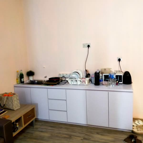 Medan Putra Business Centre untuk Untuk Disewa - RM 1,000 /bulan, Mac 2026 - Kitchen - PropertyGuru.com.my