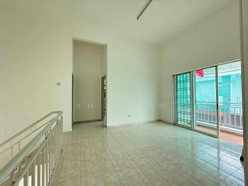 2-storey Terraced House for Sale in Taman Sutera Belia (Batu Berendam) - YM Chong - Living Room - PropertyGuru.com.my
