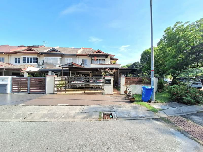 2-storey Terraced House for Sale in Kota Kemuning (Shah Alam) - Sue Arifin - Exterior - PropertyGuru.com.my