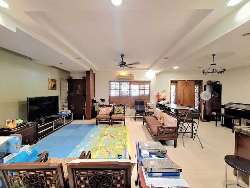 2-storey Terraced House for Sale in Kota Kemuning (Shah Alam) - Sue Arifin - Living Room - PropertyGuru.com.my
