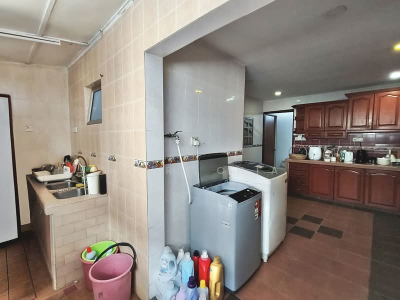 2-storey Terraced House for Sale in SS15 (Subang Jaya) - Henry Chia - Kitchen - PropertyGuru.com.my