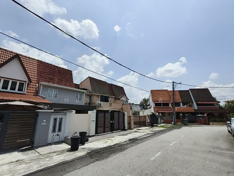 2-storey Terraced House for Sale in SS15 (Subang Jaya) - Henry Chia - Exterior - PropertyGuru.com.my