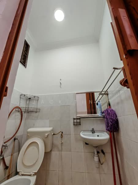 2-storey Terraced House for Sale in Bukit Indah (Iskandar Puteri (Nusajaya)) - Jack Ting - Bathroom - PropertyGuru.com.my