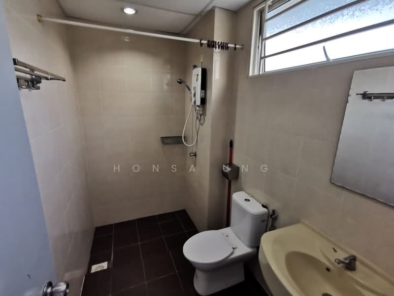 Condominium for Sale at Platinum Lake PV 20 - Honsa Ung - Bathroom - PropertyGuru.com.my