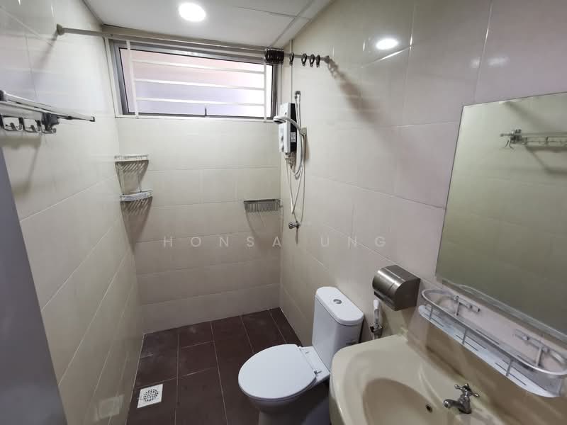 Condominium for Sale at Platinum Lake PV 20 - Honsa Ung - Bathroom - PropertyGuru.com.my
