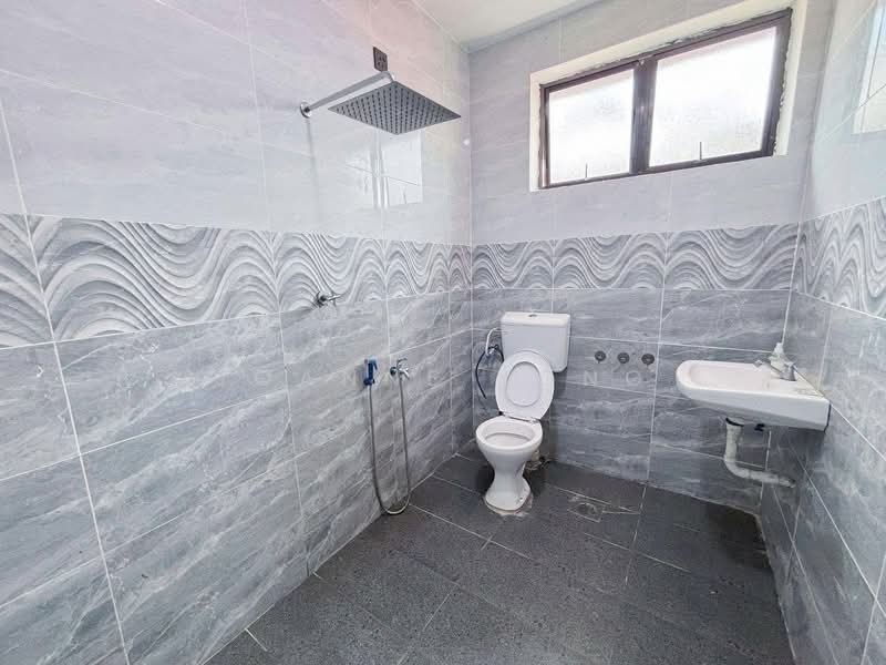 Semi-Detached House for Sale in Johor Bahru (Johor) - Joanne Yong - Bathroom - PropertyGuru.com.my