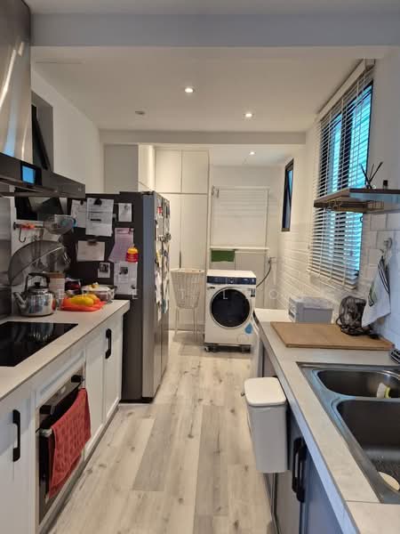 GenKL untuk Untuk Dijual - RM 1,100,000, Mac 2026 - Kitchen - PropertyGuru.com.my