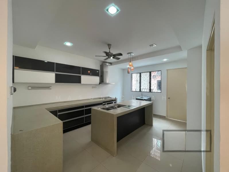 2-storey Terraced House for Sale in Bandar Bukit Tinggi 2 (Klang) - Mason Chiah - PropertyGuru.com.my