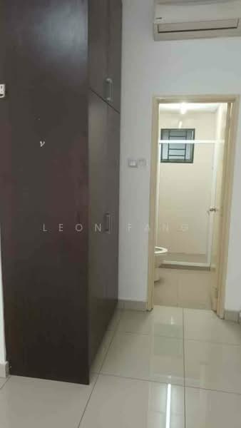 Service Residence for Sale at OUG Parklane - Leon Fang - Bathroom - PropertyGuru.com.my