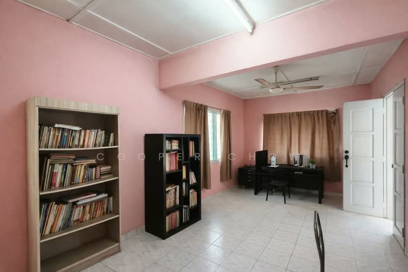 Rumah Berkembar untuk Dijual di SS1 (Petaling Jaya) - Cooper Chow - Living Hall - PropertyGuru.com.my