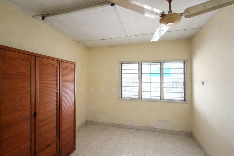 Rumah Berkembar untuk Dijual di SS1 (Petaling Jaya) - Cooper Chow - Bedroom - PropertyGuru.com.my