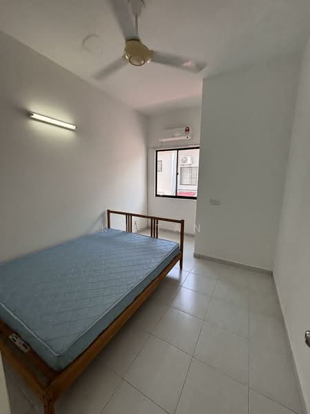 3-storey Terraced House for Sale in Setia Pearl Island (Bayan Lepas) - KH Tan - Bedroom - PropertyGuru.com.my