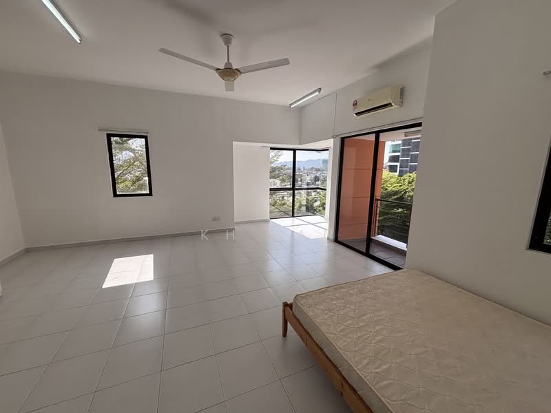 3-storey Terraced House for Sale in Setia Pearl Island (Bayan Lepas) - KH Tan - Balcony - PropertyGuru.com.my
