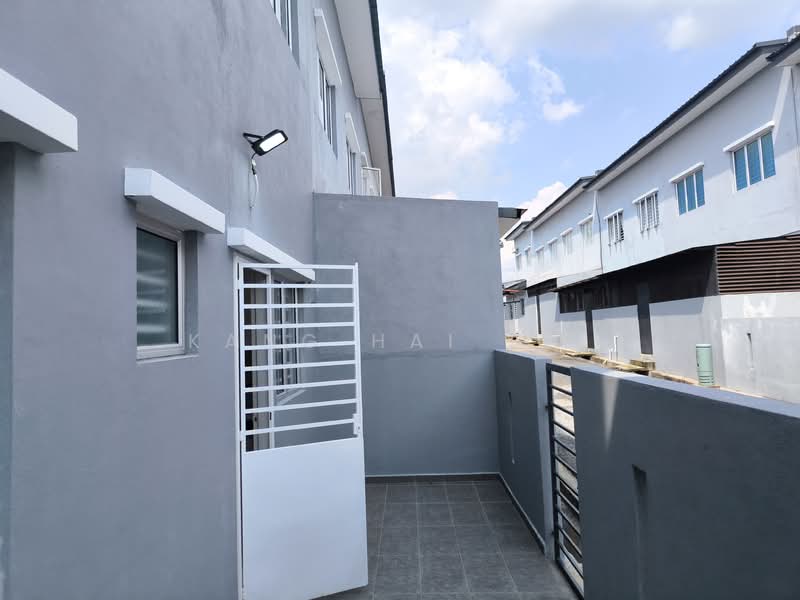 Bandar Springhill untuk Untuk Disewa - RM 1,500 /bulan, Apr 2026 - Exterior - PropertyGuru.com.my