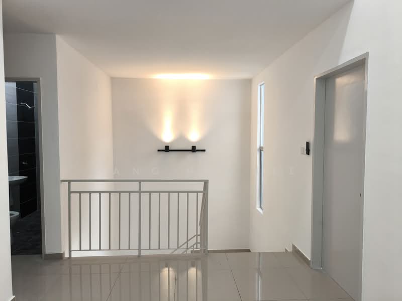 Bandar Springhill untuk Untuk Disewa - RM 1,500 /bulan, Apr 2026 - PropertyGuru.com.my