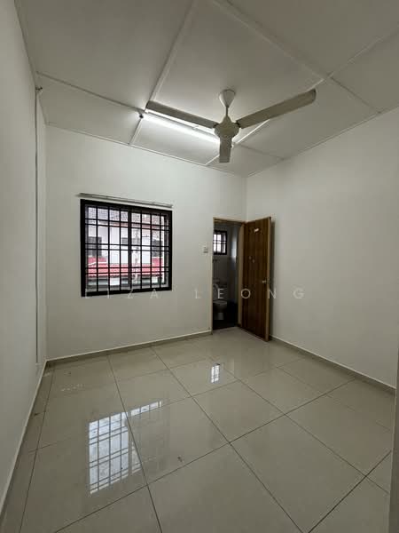 Bandar Indahpura untuk Untuk Disewa - RM 1,800 /bulan, Mac 2026 - Interior - PropertyGuru.com.my