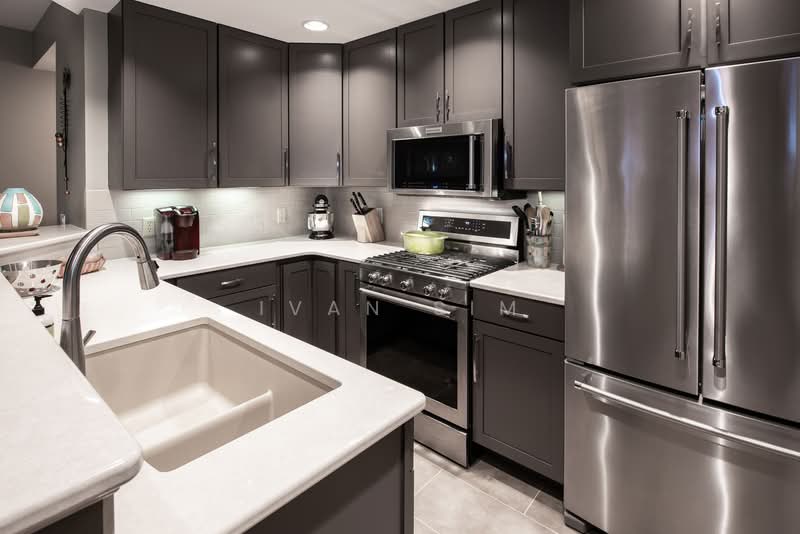 Jalan Klang Lama (Old Klang Road) untuk Untuk Dijual - RM 300,000, Mac 2026 - Kitchen - PropertyGuru.com.my