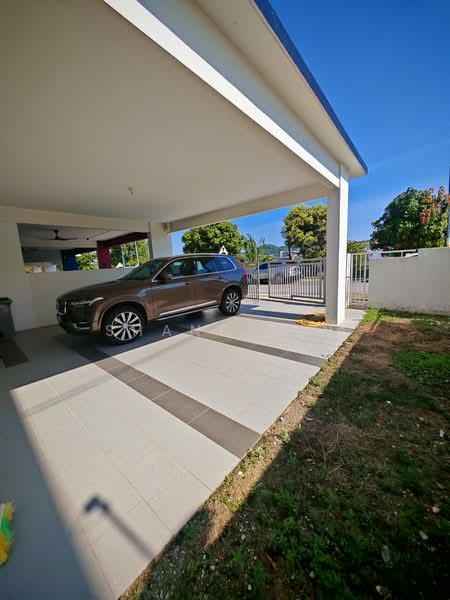 Terraced House for Sale in Bandar Sri Sendayan (Negeri Sembilan) - Shane Tan - Exterior - PropertyGuru.com.my