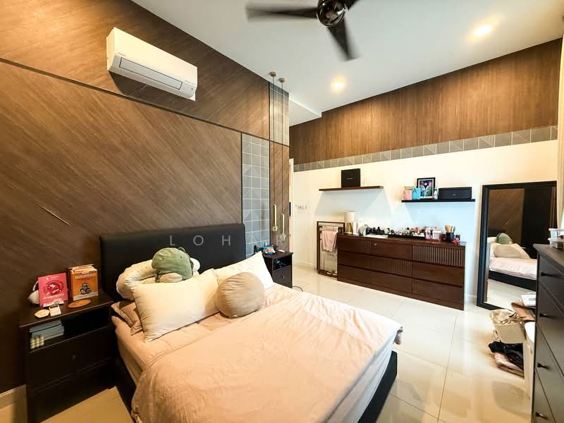 Condominium for Sale at Isle of Kamares - Loharaj . - PropertyGuru.com.my