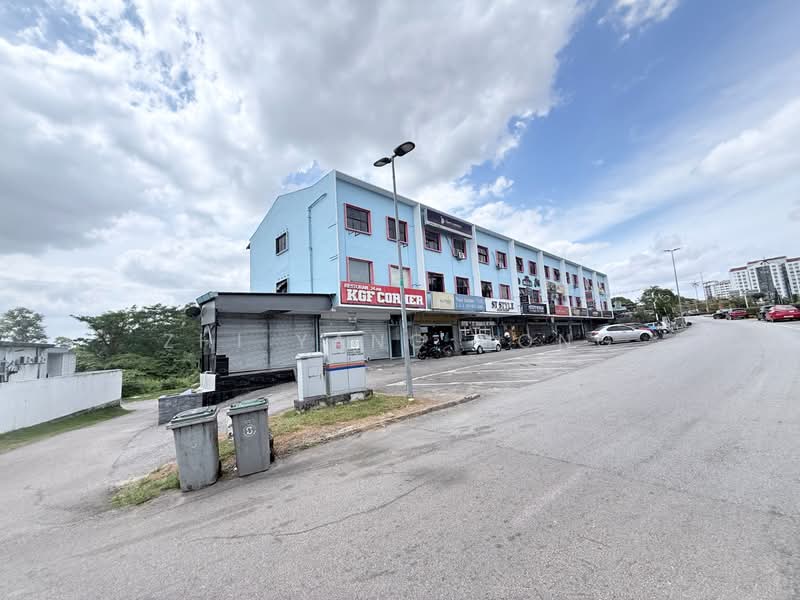Shop for Sale in Johor Bahru (Johor) - Zhi Yang Hong - Exterior - PropertyGuru.com.my