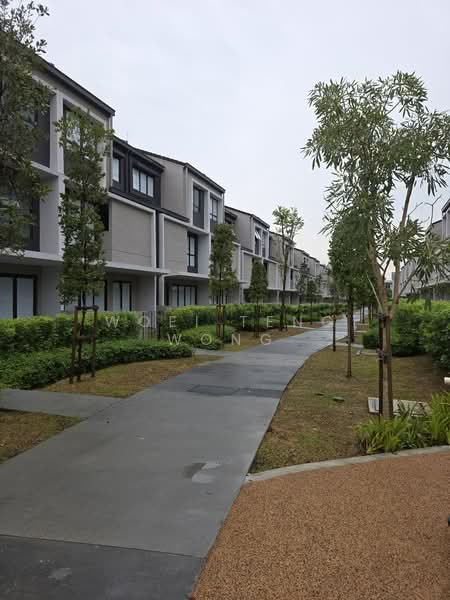 Terraced House for Sale in Taman Bukit Serdang (Seri Kembangan) - Woei Teng Wong - Exterior - PropertyGuru.com.my