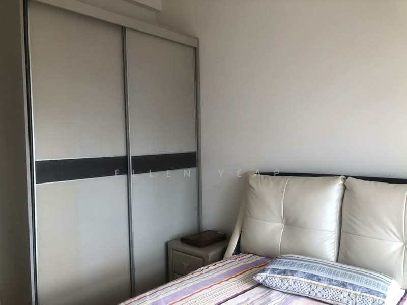 Condominium for Sale at Amberside @ Country Garden Danga Bay - Ellen Yeap - Bedroom - PropertyGuru.com.my