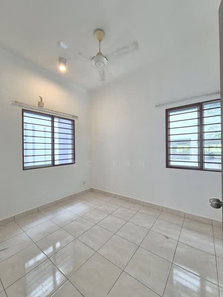 Lagoon Suites untuk Untuk Disewa - RM 1,200 /bulan, Mac 2026 - Interior - PropertyGuru.com.my