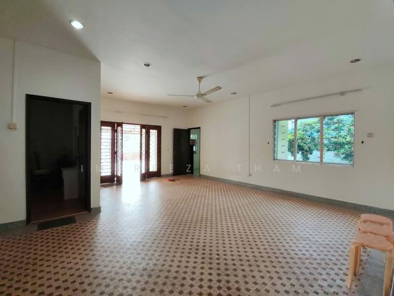 Bungalow for Rent in Johor Bahru (Johor) - Impreeza Tham - Living Room - PropertyGuru.com.my