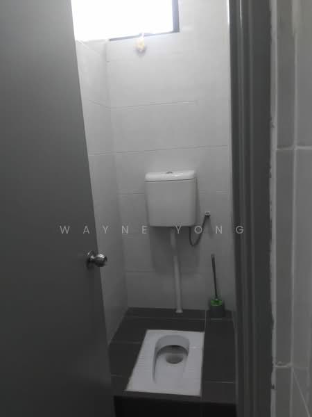 Shop / Office for Rent in Petaling Jaya (Selangor) - Wayne Yong - Bathroom - PropertyGuru.com.my