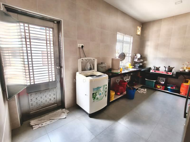 2-storey Terraced House for Sale in Taman Sri Putri (Skudai) - Wendy Too - Kitchen - PropertyGuru.com.my