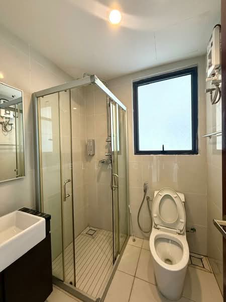 Bay Laurel @ Country Garden Danga Bay untuk Untuk Disewa - RM 2,400 /bulan, Apr 2026 - Bathroom - PropertyGuru.com.my