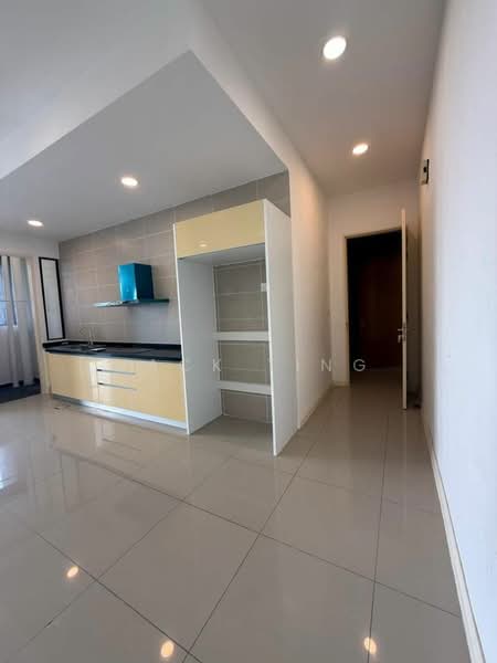 Service Residence for Sale at D'Pristine - Jack Ting - Kitchen - PropertyGuru.com.my
