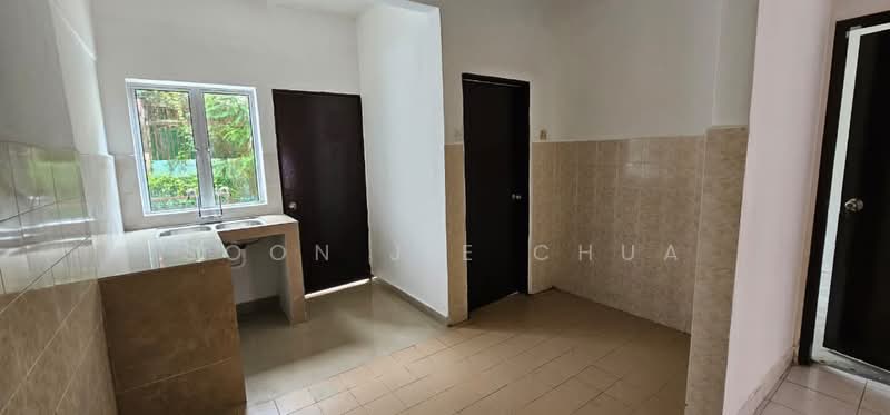 2-storey Terraced House for Sale in Banting (Selangor) - Soon Jie Chua - Kitchen - PropertyGuru.com.my