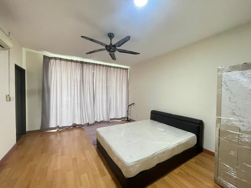 Perdana Residence 2 untuk Untuk Disewa - RM 4,900 /bulan, Mac 2026 - Bedroom - PropertyGuru.com.my