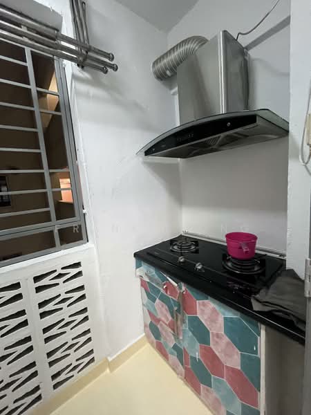 Anggun Puri untuk Untuk Disewa - RM 1,500 /bulan, Mac 2026 - Kitchen - PropertyGuru.com.my