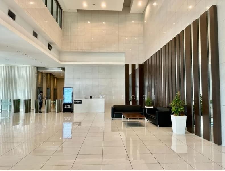 Office for Rent in Bandar Puteri Puchong (Puchong) - Steve Looi - Lobby - PropertyGuru.com.my
