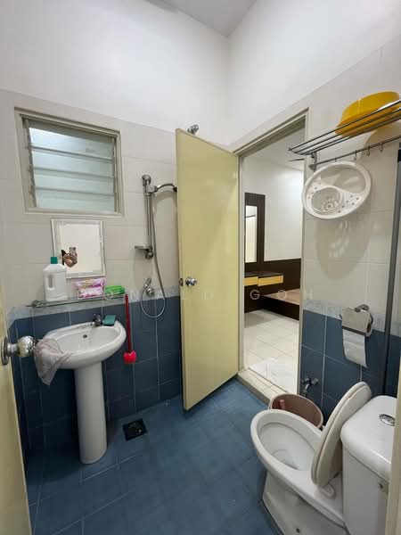 1-storey Terraced House for Rent in Bandar Seri Botani (Simpang Pulai) - Donald Goh - Bathroom - PropertyGuru.com.my