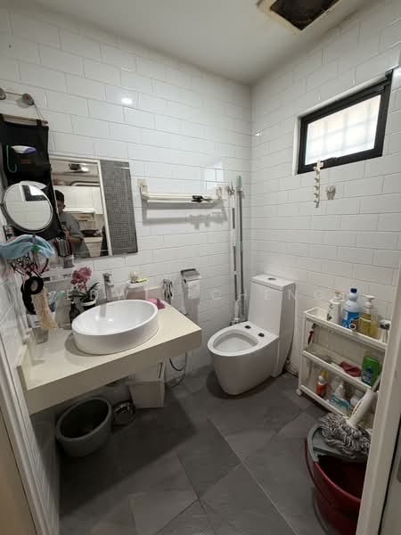 Rumah Teres 2 Tingkat untuk Dijual di Seri Kembangan (Selangor) - Edwin Cheng - Bathroom - PropertyGuru.com.my