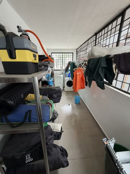 Rumah Teres 2 Tingkat untuk Dijual di Seri Kembangan (Selangor) - Edwin Cheng - Balcony - PropertyGuru.com.my