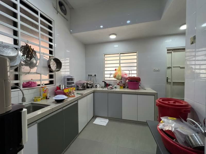 Taman Alma Ria untuk Untuk Dijual - RM 950,000, Mac 2026 - Kitchen - PropertyGuru.com.my