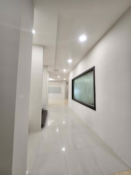 Condominium for Rent at Cinta - Michelle Tan - Corridor - PropertyGuru.com.my