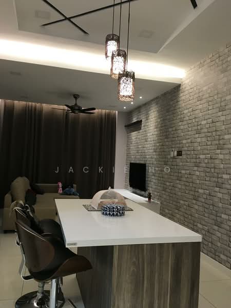 Skypod Residence untuk Untuk Dijual - RM 399,999, Mac 2026 - Living Room - PropertyGuru.com.my