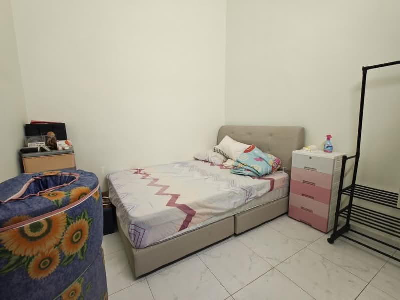 1-storey Terraced House for Sale in Batu Pahat (Johor) - Tan Wee Che - Bedroom - PropertyGuru.com.my